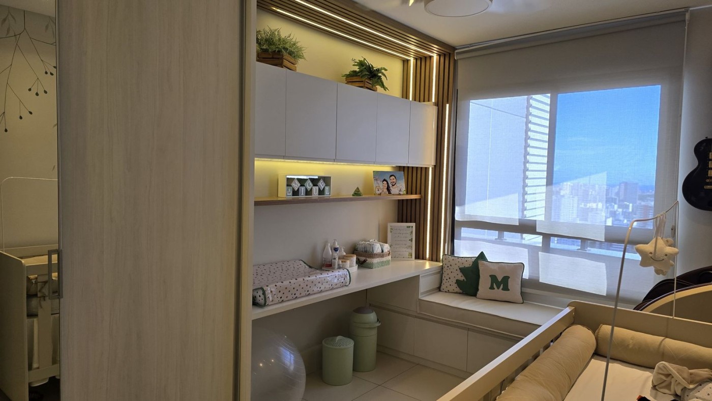 Apartamento - Caminho das árvores