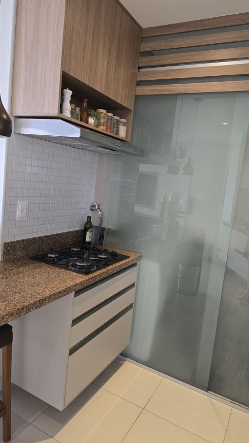 Apartamento - Caminho das árvores