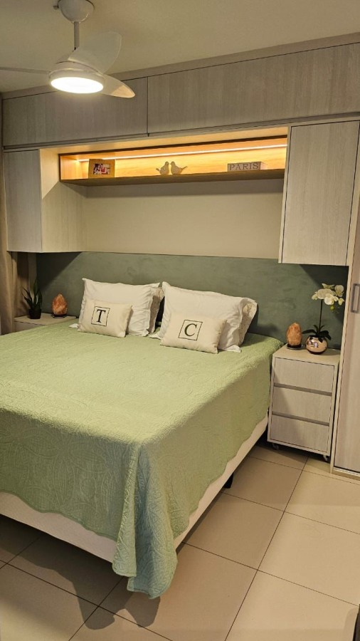 Apartamento - Caminho das árvores