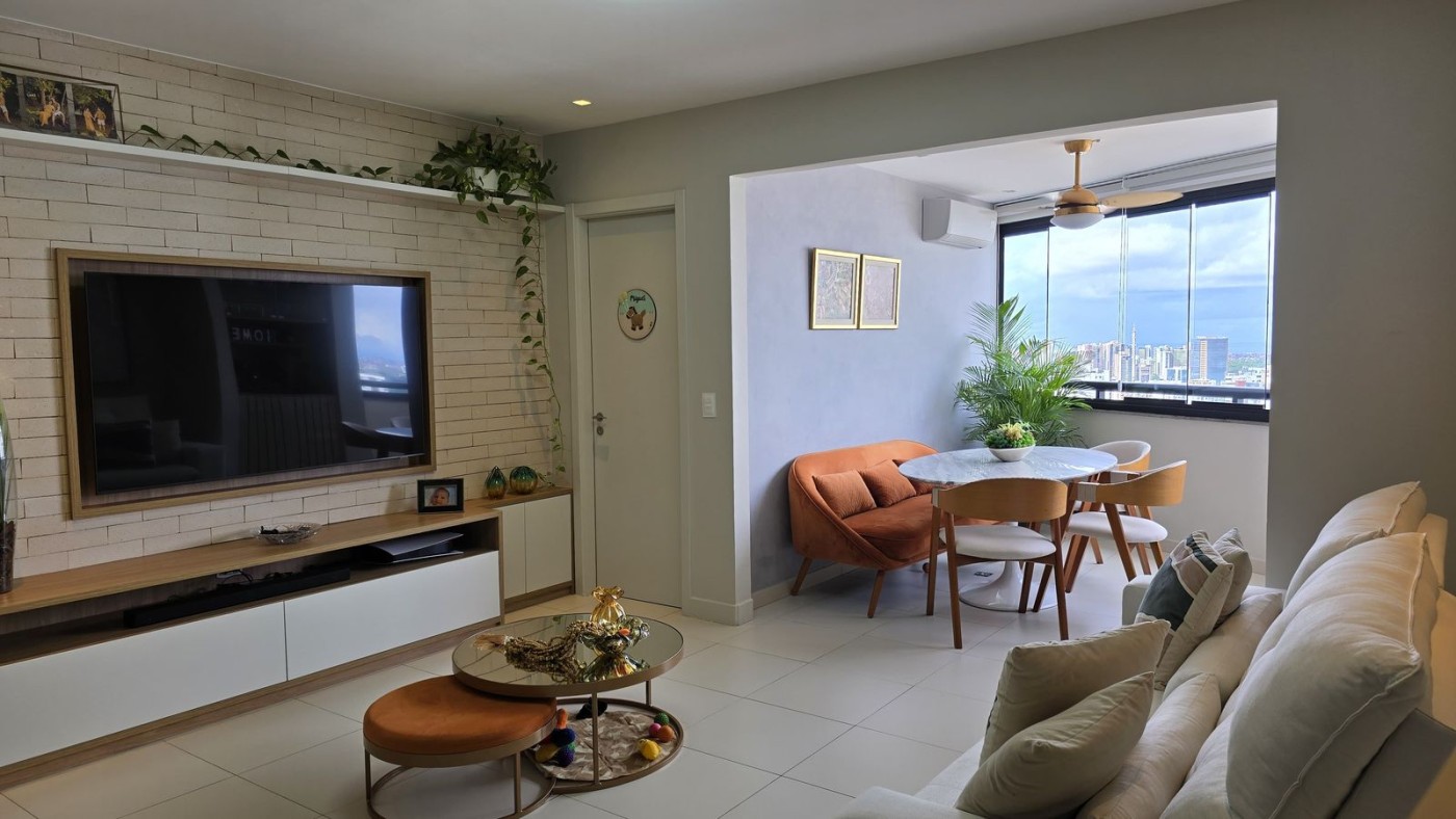 Apartamento - Caminho das árvores
