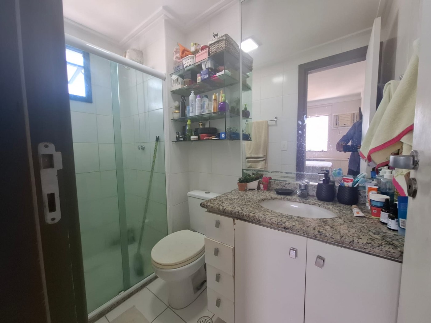 Apartamento - Imbuí