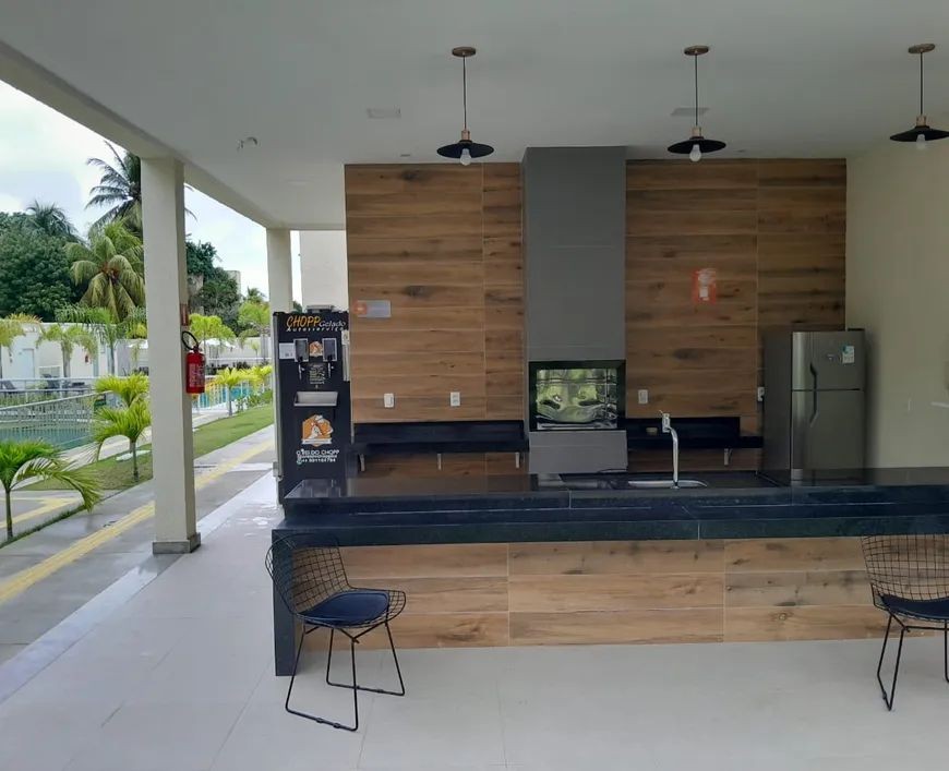 Apartamento - Buraquinho