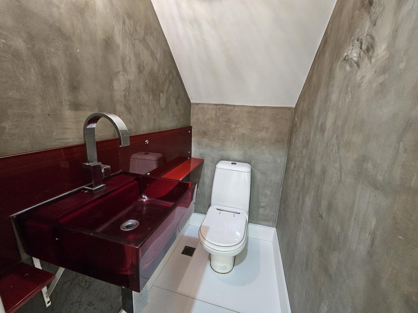 Apartamento - Buraquinho