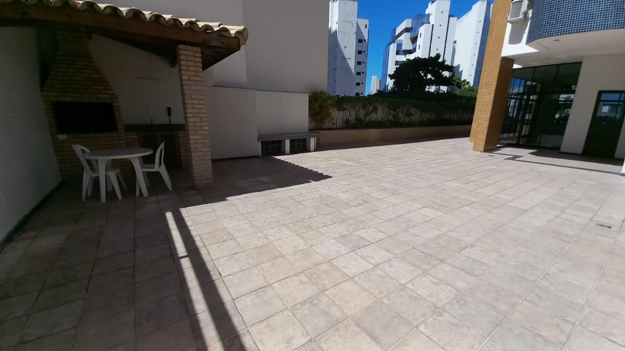 Apartamento - Caminho das árvores
