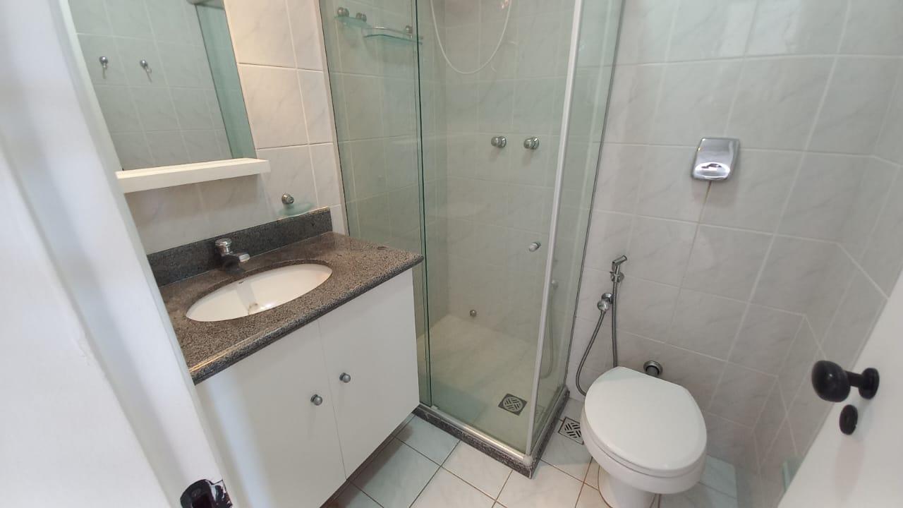 Apartamento - Caminho das árvores