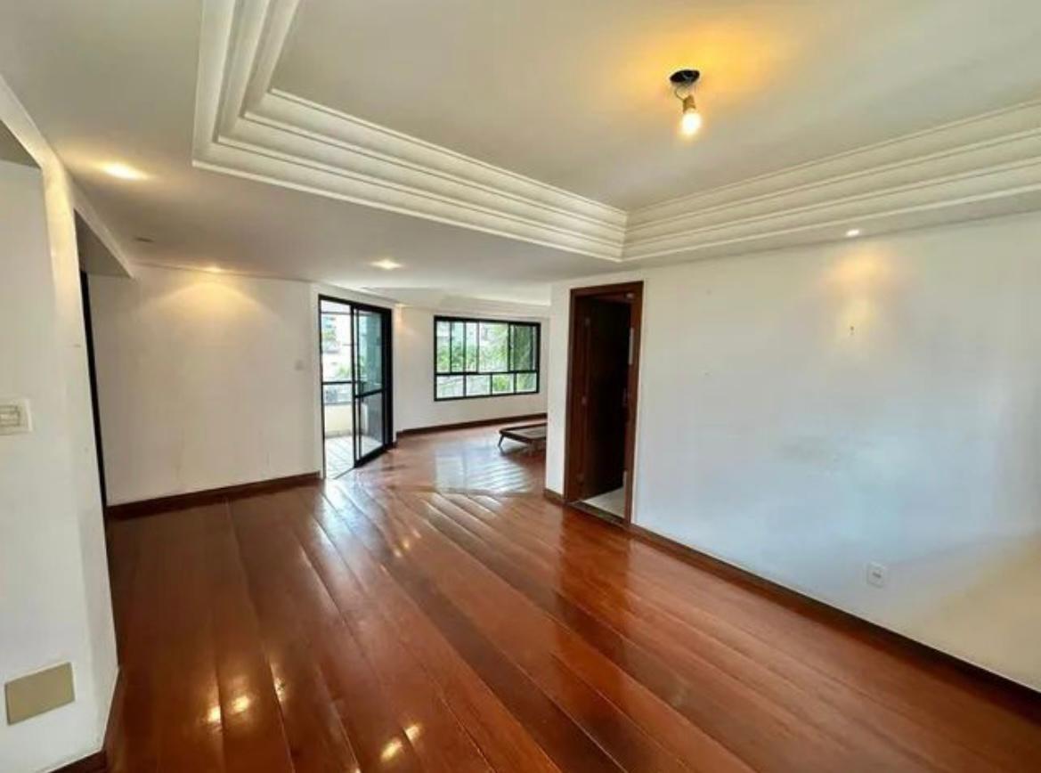 Apartamento - Caminho das árvores