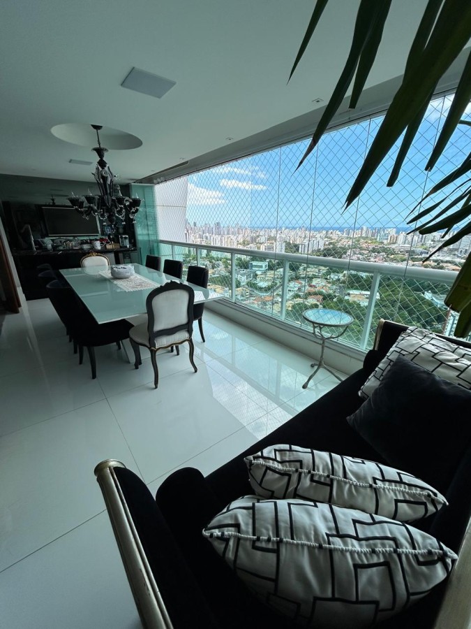 Apartamento - Itaigara