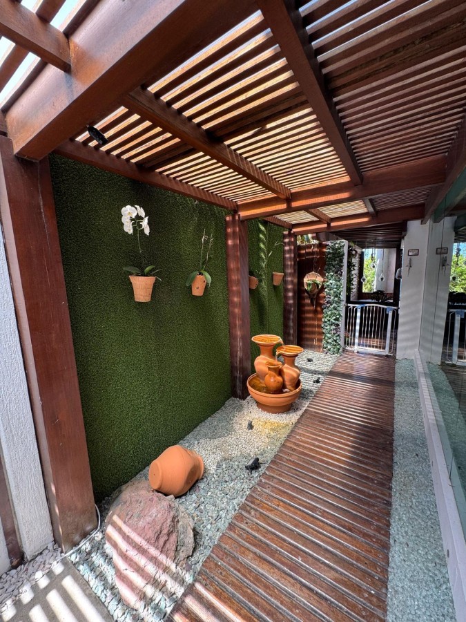 Casa - Itapuã