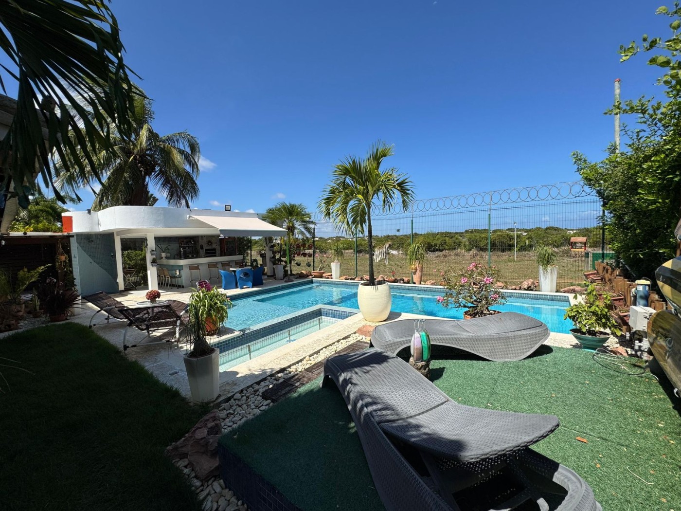 Casa - Itapuã