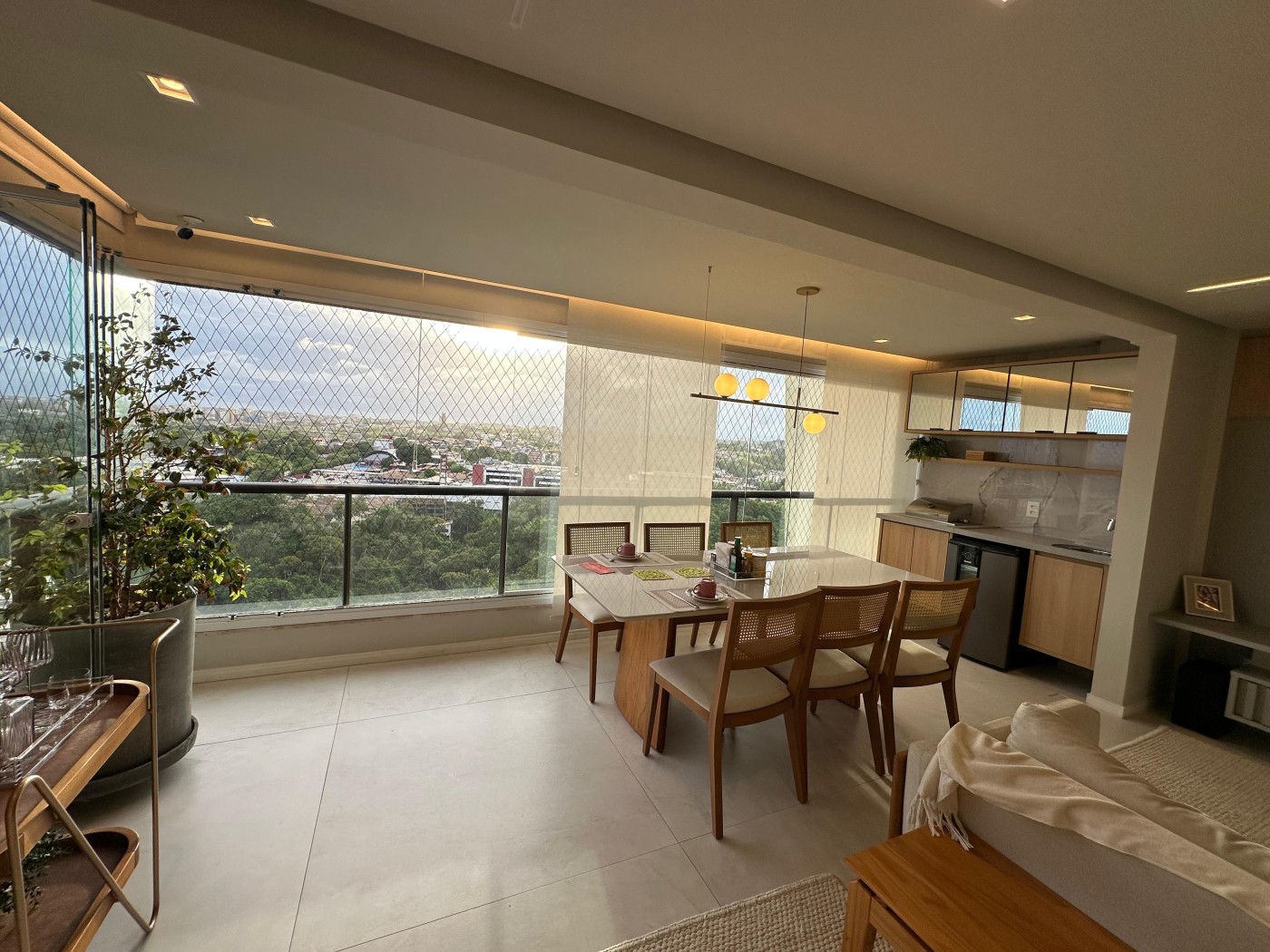 Apartamento - Paralela