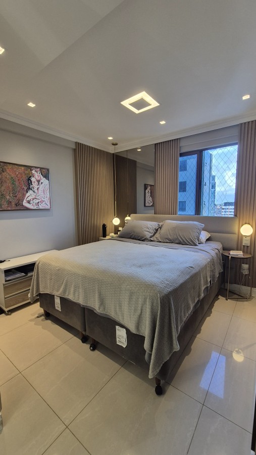 Apartamento - Caminho das árvores