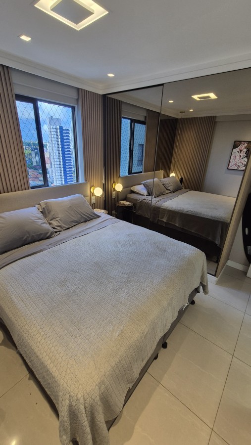 Apartamento - Caminho das árvores