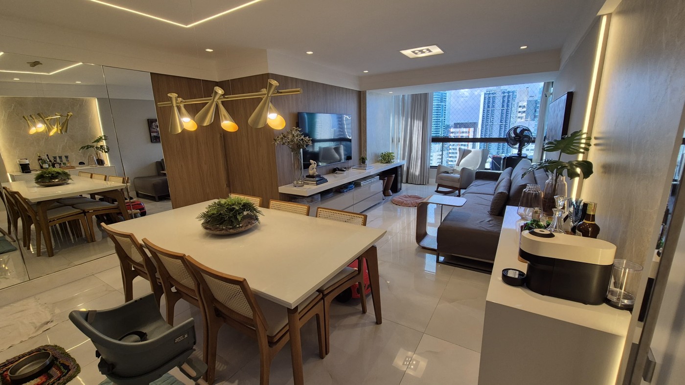 Apartamento - Caminho das árvores