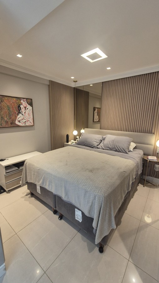 Apartamento - Caminho das árvores