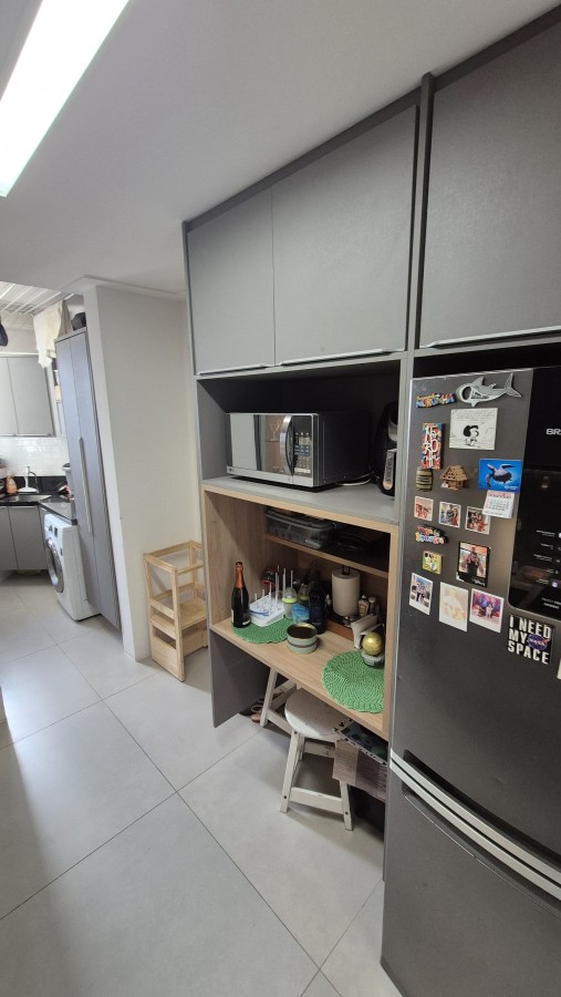 Apartamento - Caminho das árvores