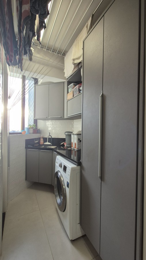 Apartamento - Caminho das árvores