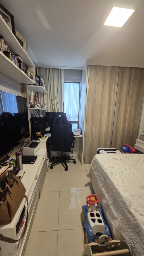 Apartamento - Caminho das árvores