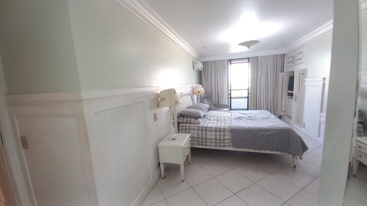 Apartamento - Rio vermelho