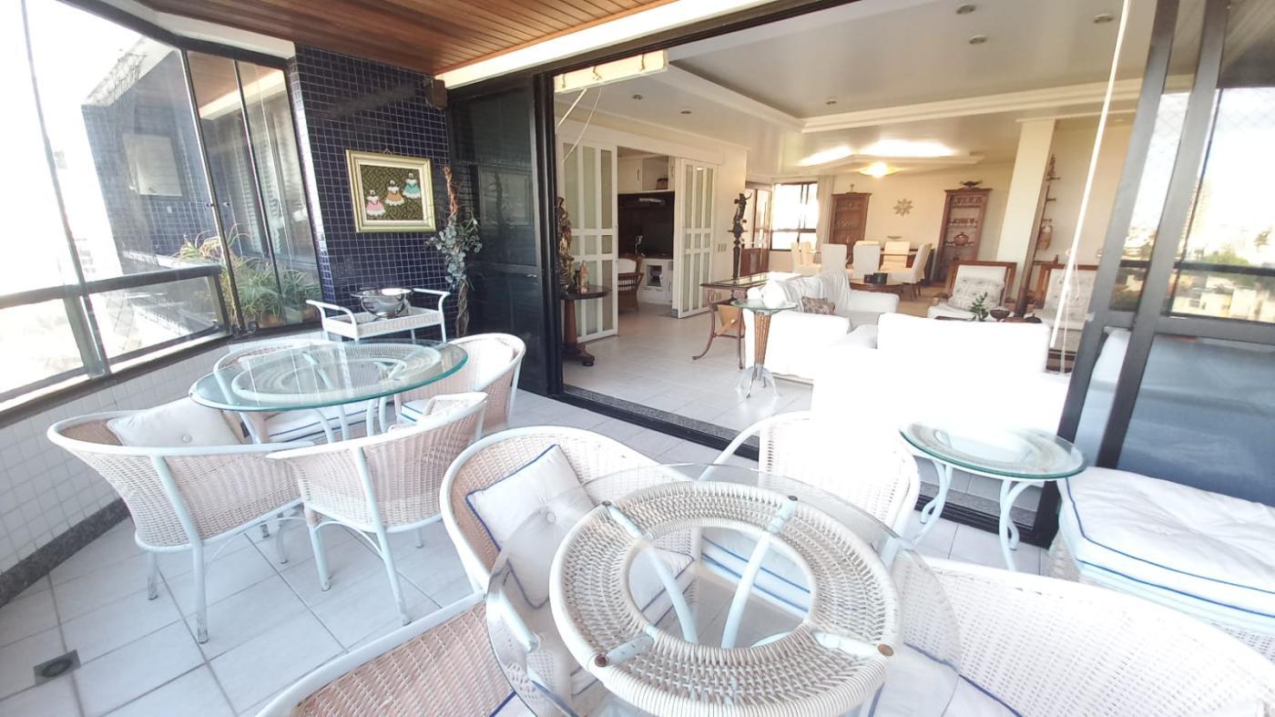Apartamento - Rio vermelho