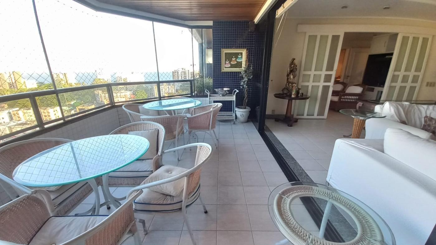 Apartamento - Rio vermelho