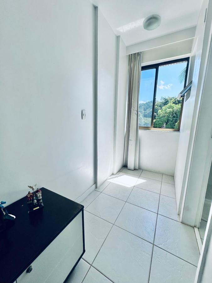 Apartamento - Rio vermelho