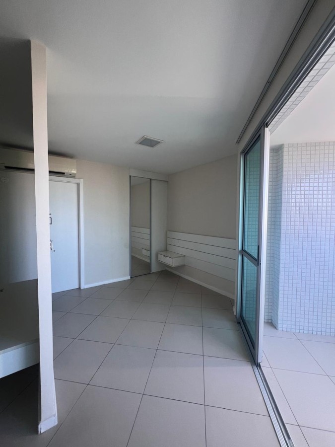 Apartamento - Caminho das árvores