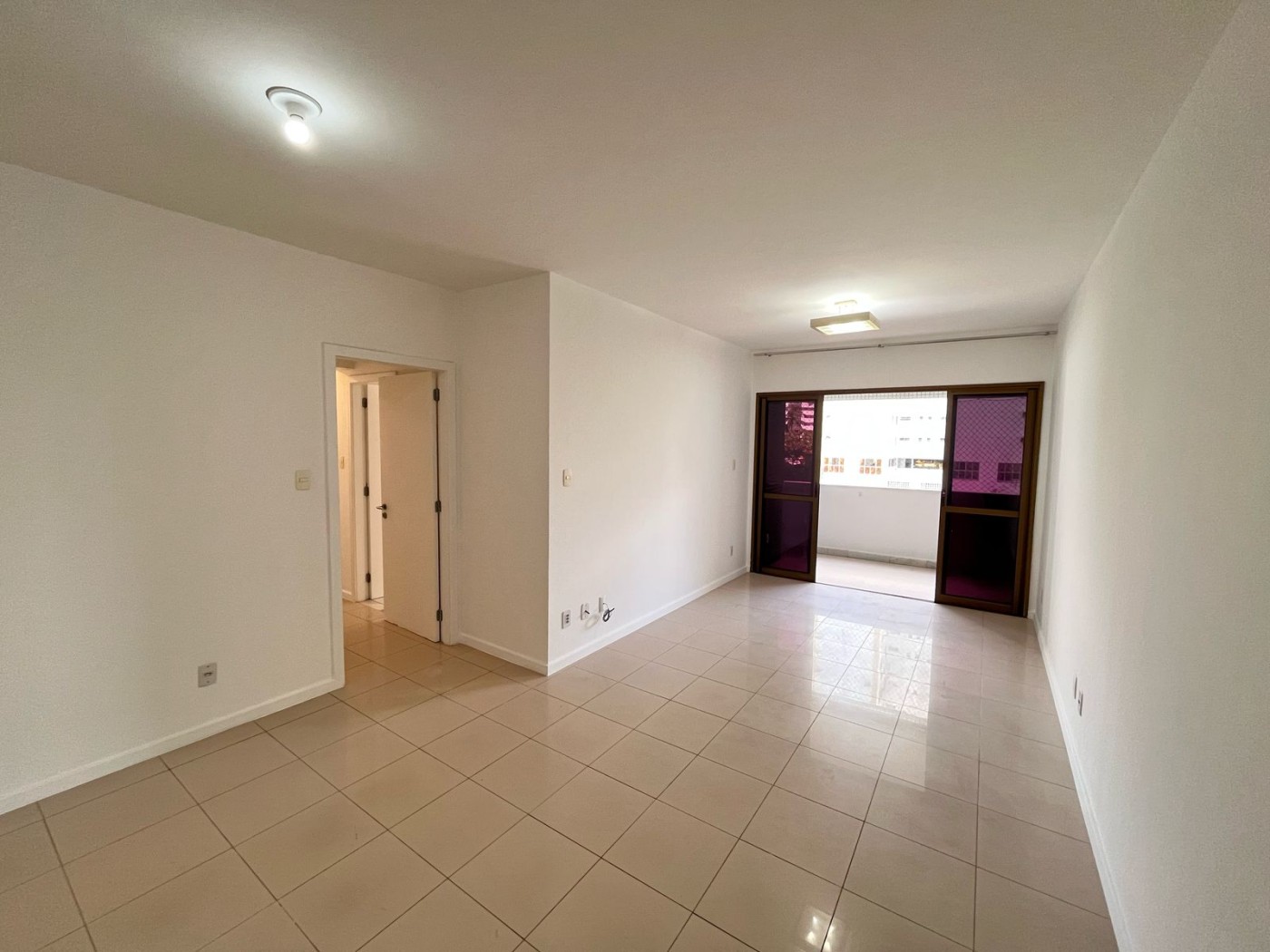 Apartamento - Pituba