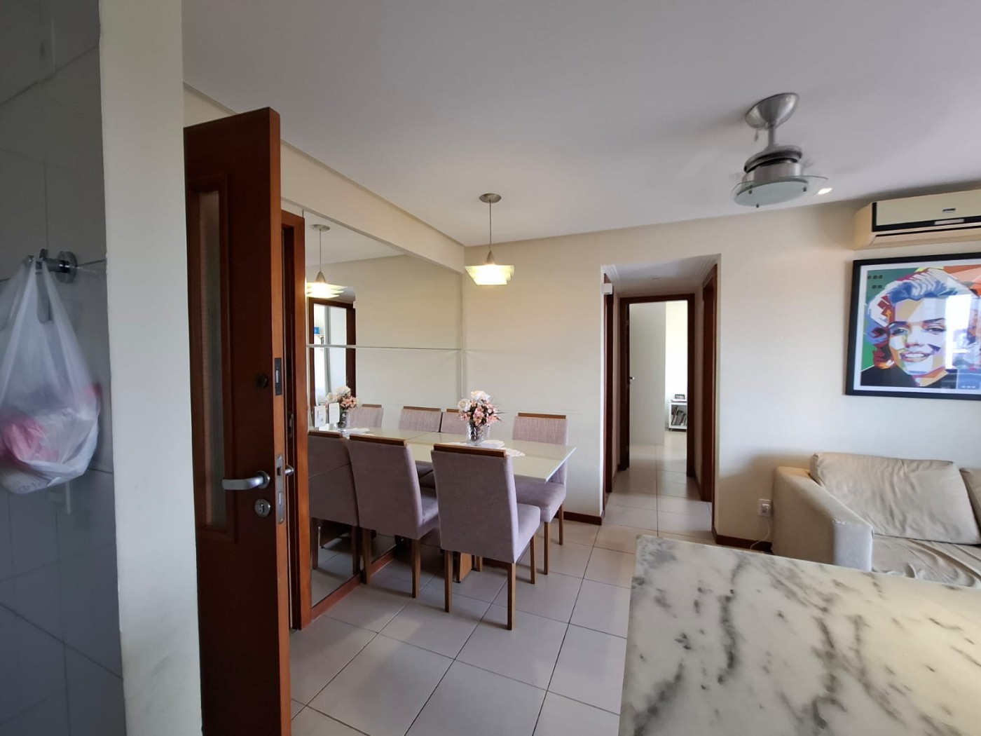 Apartamento - Imbuí