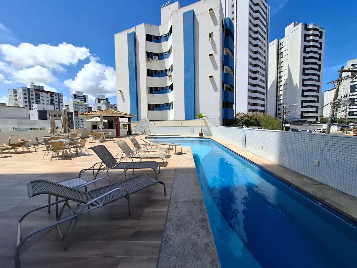 Apartamento - Imbuí