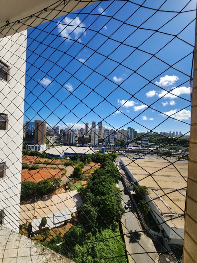 Apartamento - Caminho das árvores