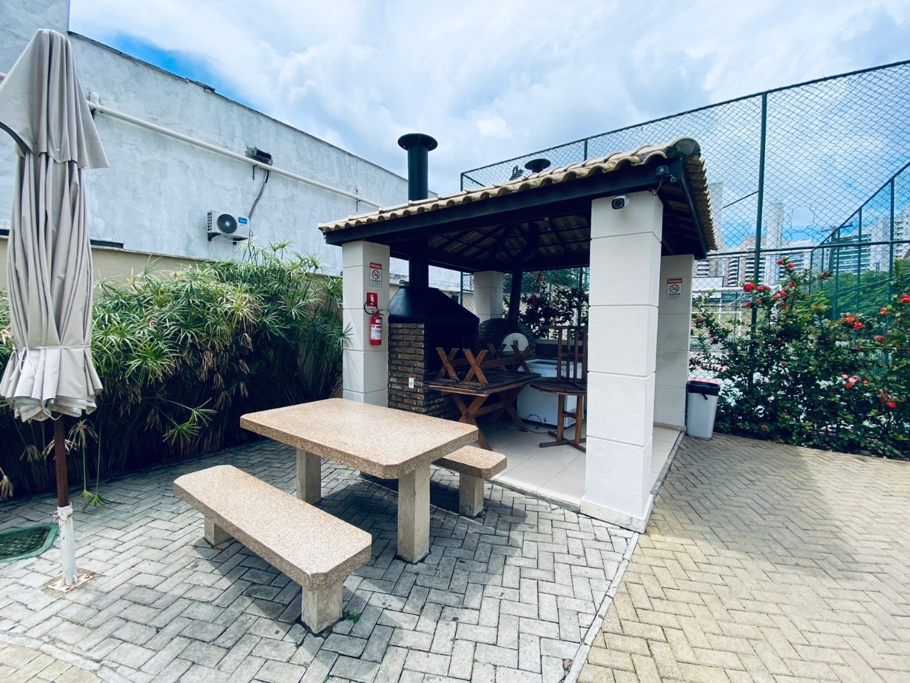 Apartamento - Paralela