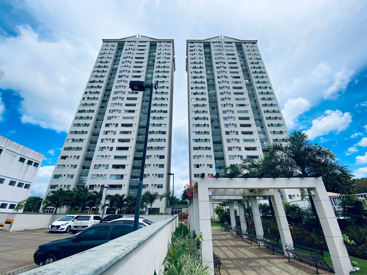 Apartamento - Paralela