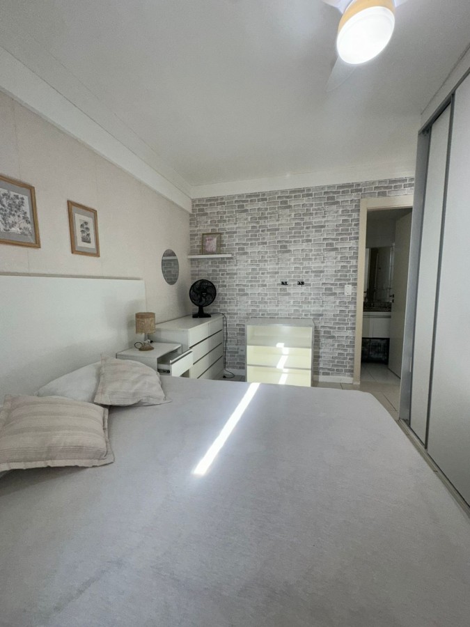 Apartamento - Caminho das árvores