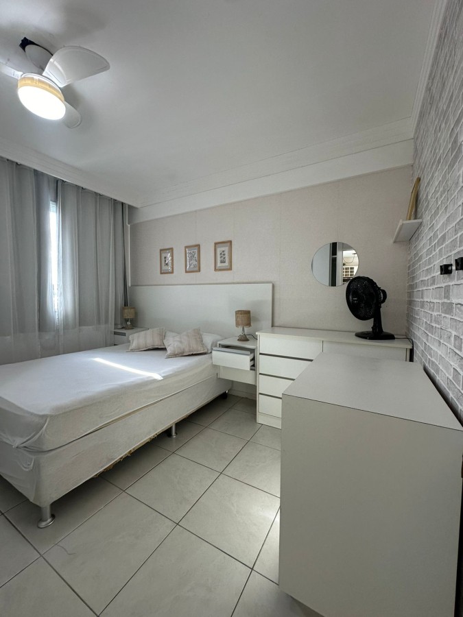 Apartamento - Caminho das árvores