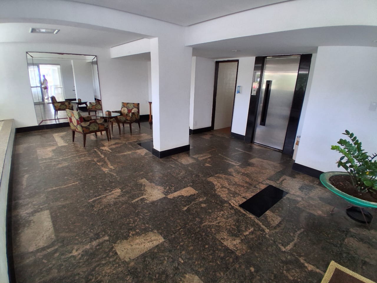 Apartamento - Pituba