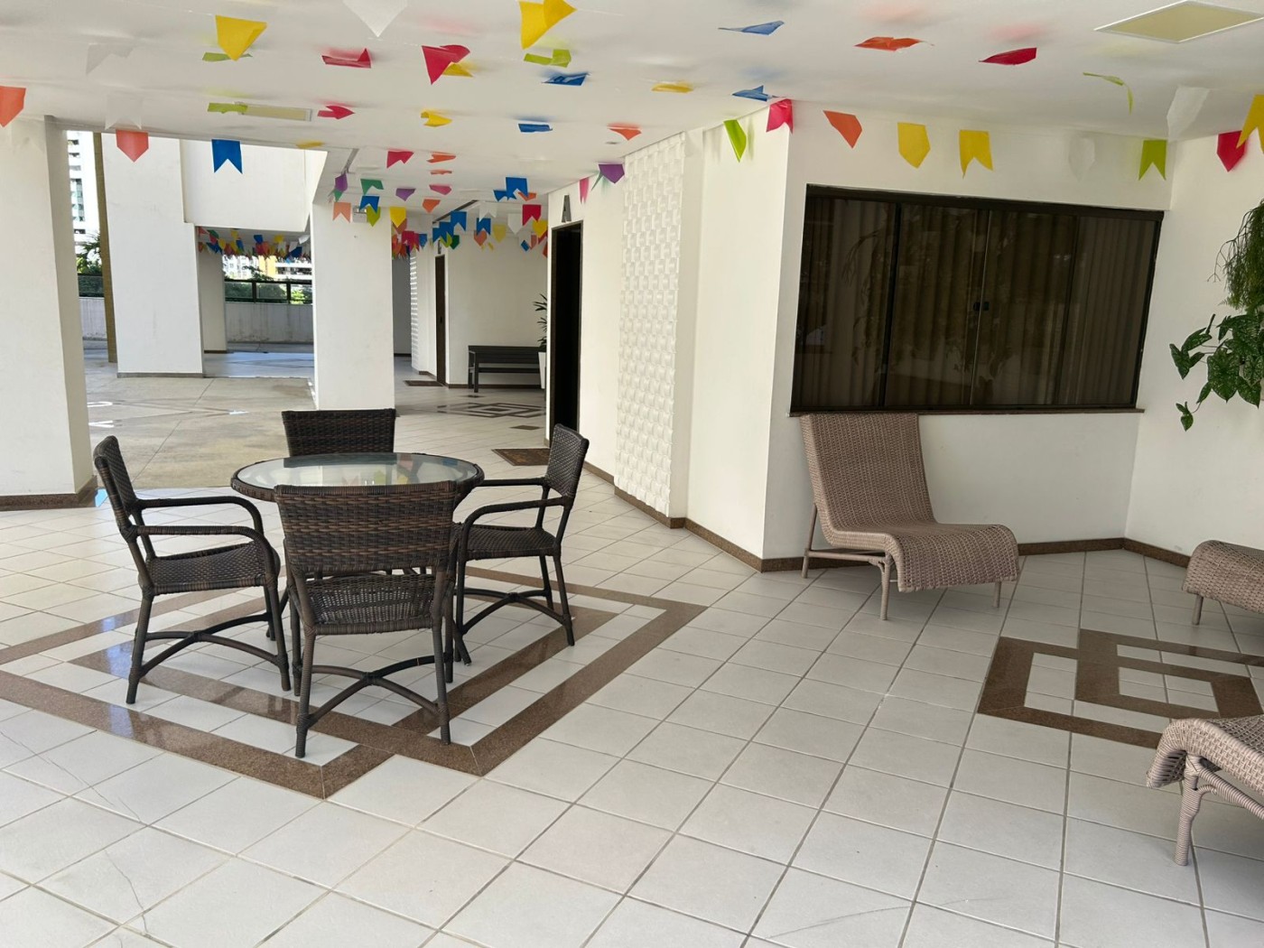 Apartamento - Pituba