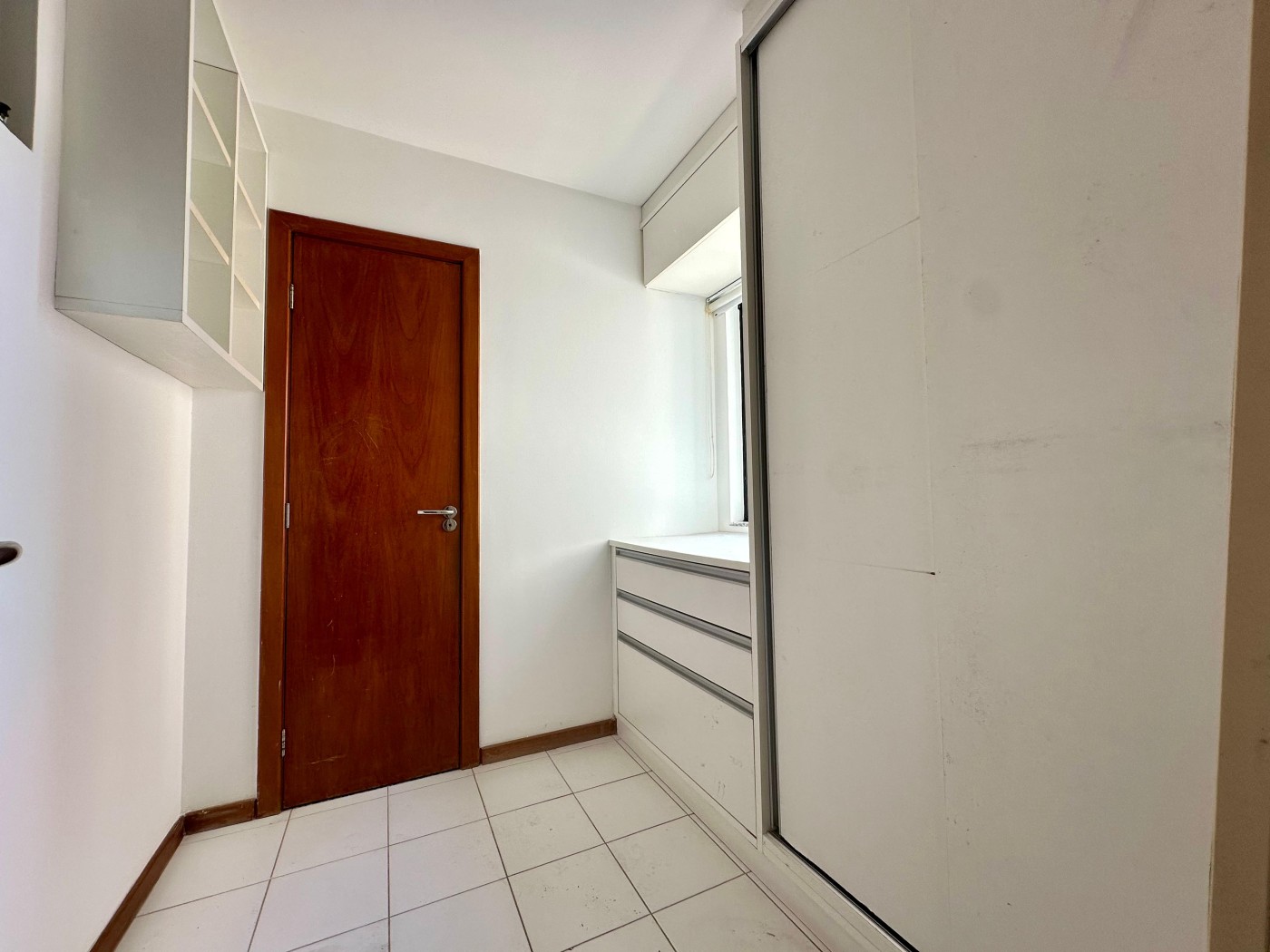 Apartamento - Itaigara