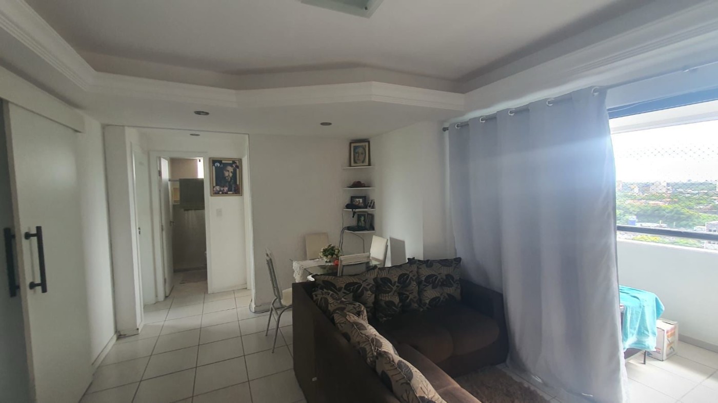 Apartamento - Itaigara