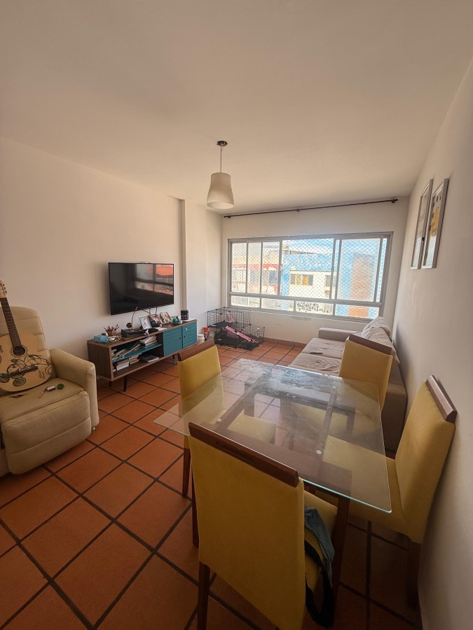 Apartamento - Costa azul
