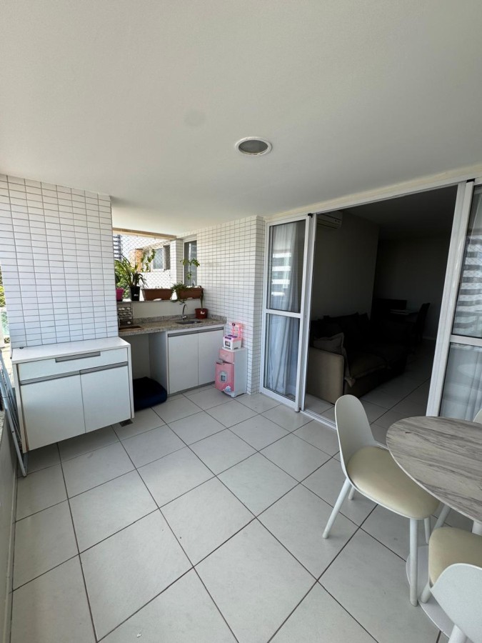 Apartamento - Caminho das árvores