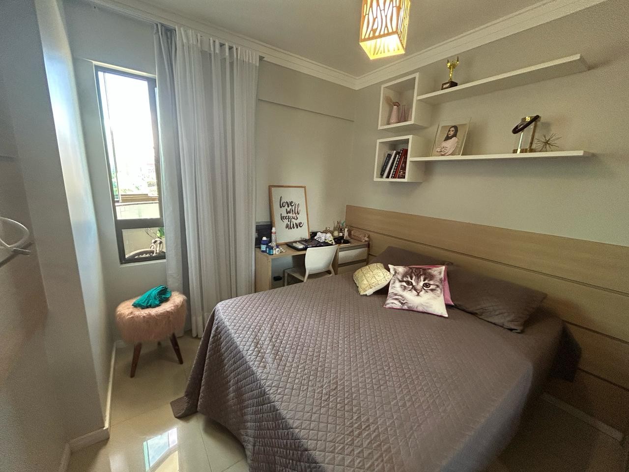 Apartamento - Caminho das árvores