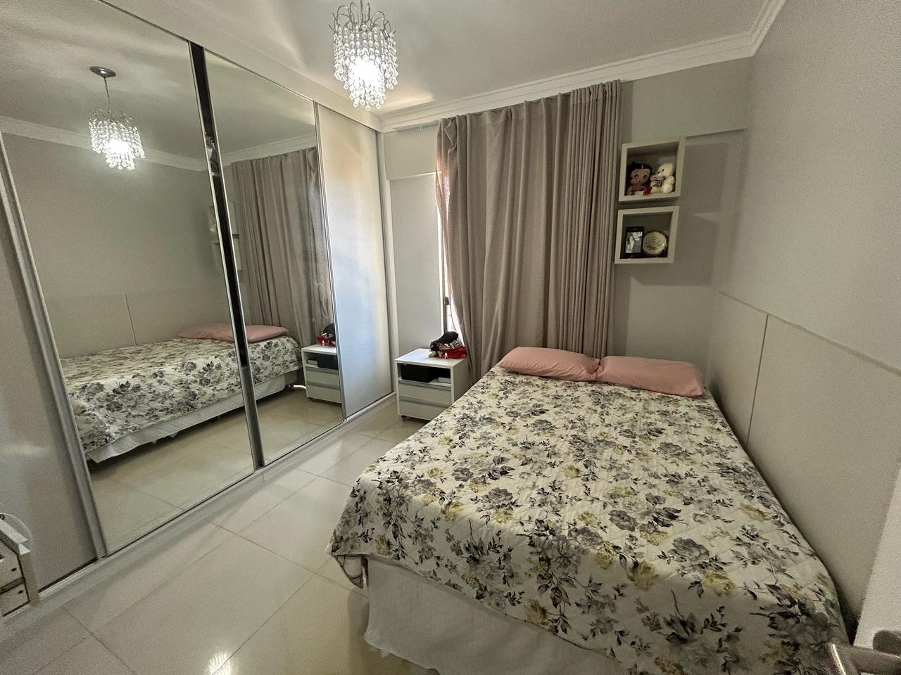 Apartamento - Caminho das árvores