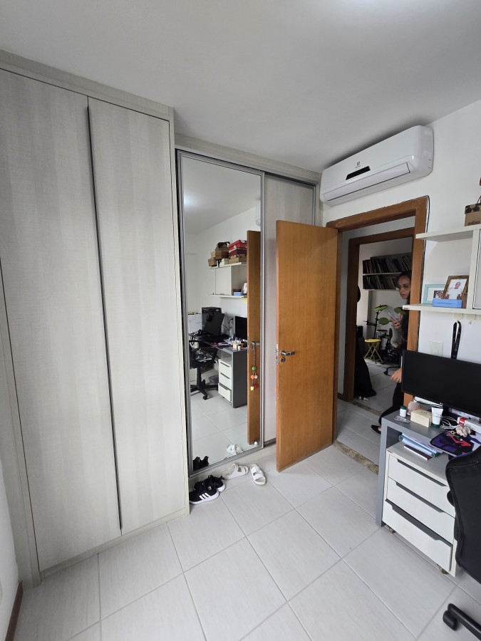 Apartamento - Costa azul