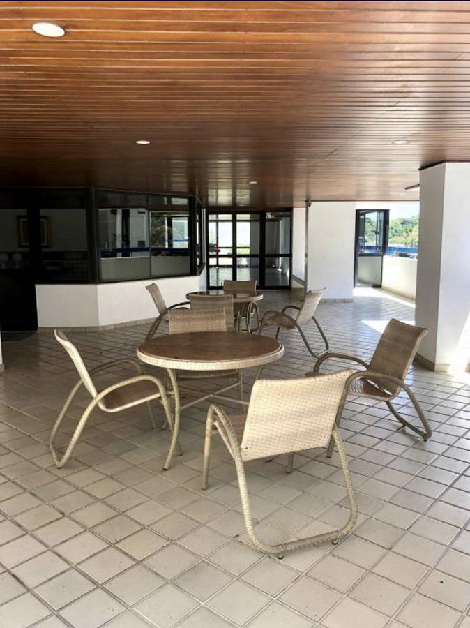 Apartamento - Caminho das árvores