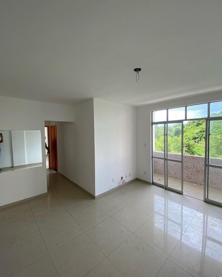 Apartamento - Costa azul