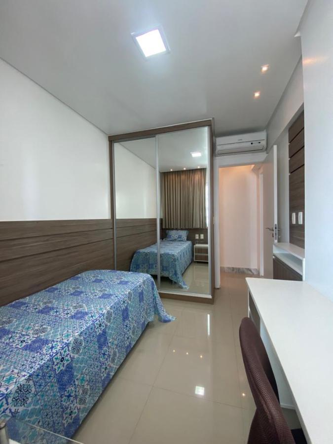 Apartamento - Caminho das árvores