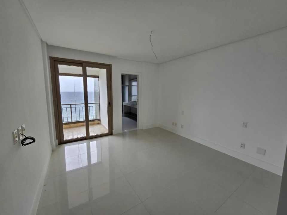 Apartamento - Rio Vermelho