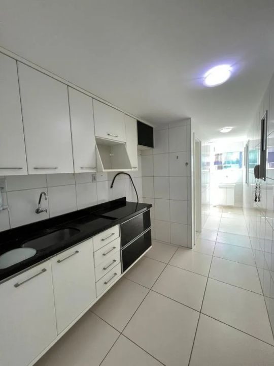 Apartamento - Costa Azul