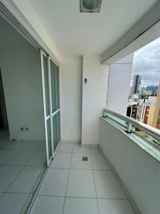 Apartamento - Costa Azul