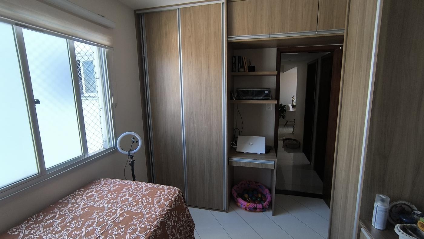 Apartamento - Jardim Armação